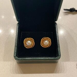 14k Gold Pearl Love Knot Twist Stud Earrings